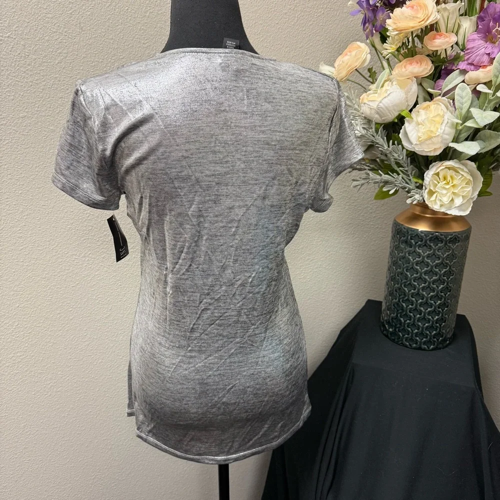 NWT INC Silver Metallic V-Neck Short Sleeve Top Shimmer Stretchy Large - Picture 3 of 9